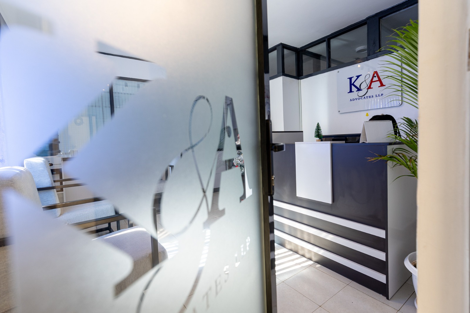 Landscape office image